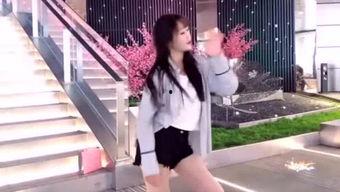 吃瓜少女侃娱乐