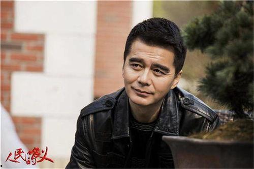 娱乐吃瓜记者是谁扮演的,娱乐吃瓜记者幕后扮演者身份大起底